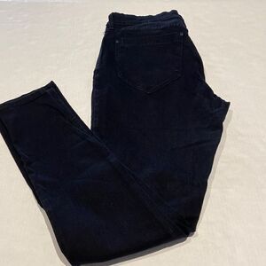 NDYJ black 5pocket legging jeans with extra stitching on legs size 12